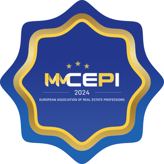 Logo der European Association of Real Estate Professions (MVCEPI) 2024, mit einem blau-goldenen Abzeichendesign mit vier Sternen über dem Akronym.